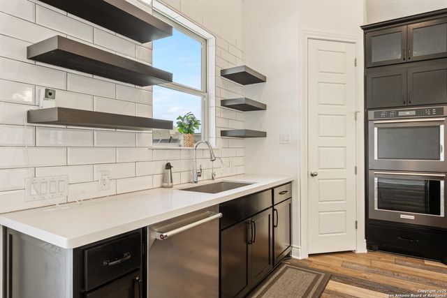 8619 Glass Gem, San Antonio, TX 78249