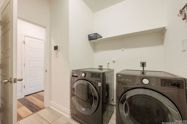 8619 Glass Gem, San Antonio, TX 78249