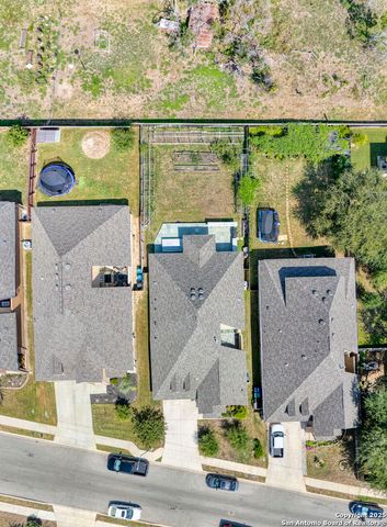 8619 Glass Gem, San Antonio, TX 78249