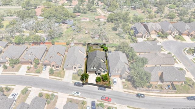 8619 Glass Gem, San Antonio, TX 78249