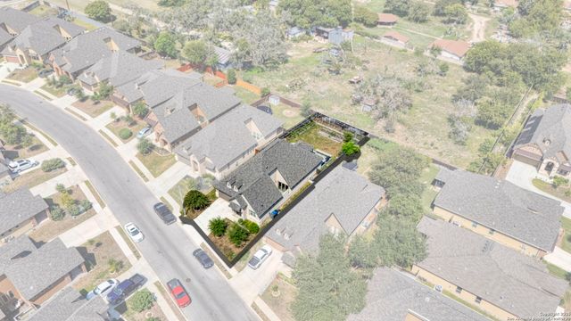 8619 Glass Gem, San Antonio, TX 78249