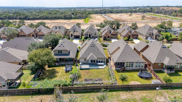 8619 Glass Gem, San Antonio, TX 78249