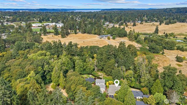 8126 70th Avenue Ct SW, Lakewood, WA 98499