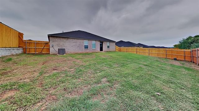 504 SW 11th Street, Newcastle, OK 73065