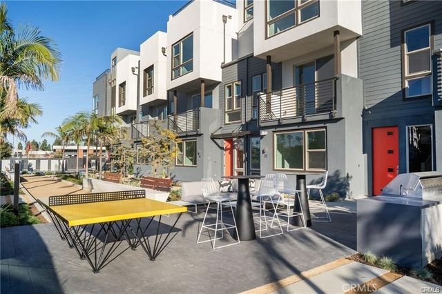 331 Placemark, Irvine, CA 92614