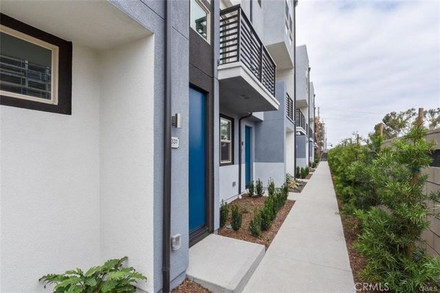 331 Placemark, Irvine, CA 92614