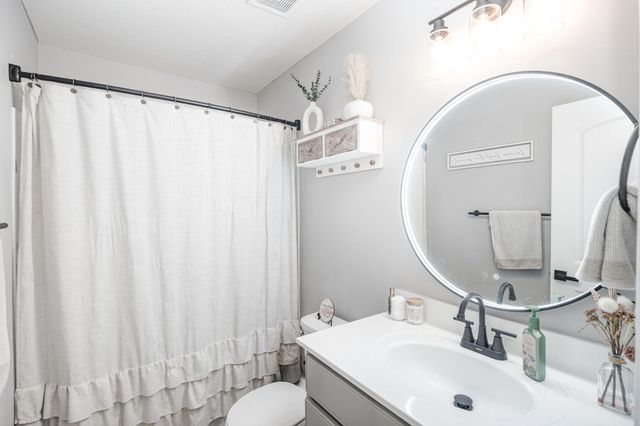 7497 Devonshire Drive, 23-300, Alexandria, KY 41001