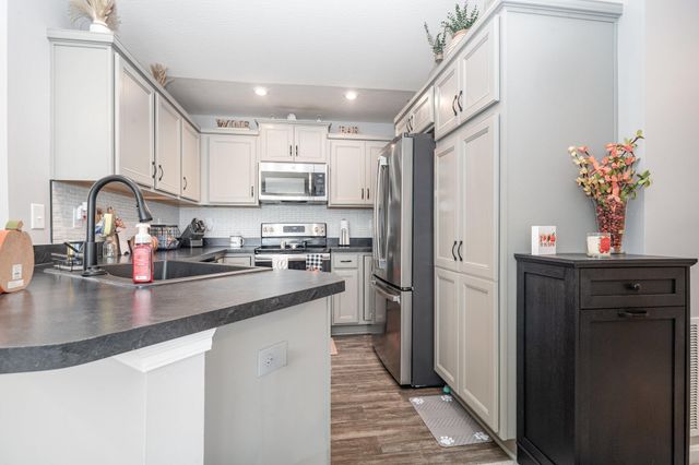 7497 Devonshire Drive, 23-300, Alexandria, KY 41001