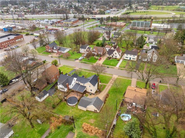 131 31st Street NW, Canton, OH 44709