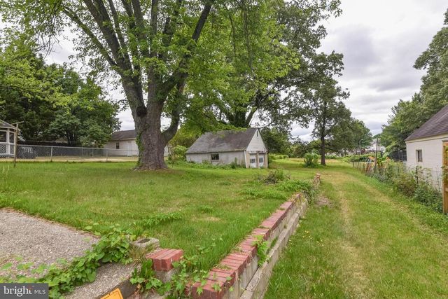 2636 PARKLAND DR, District Heights, MD 20747