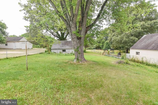 2636 PARKLAND DR, District Heights, MD 20747