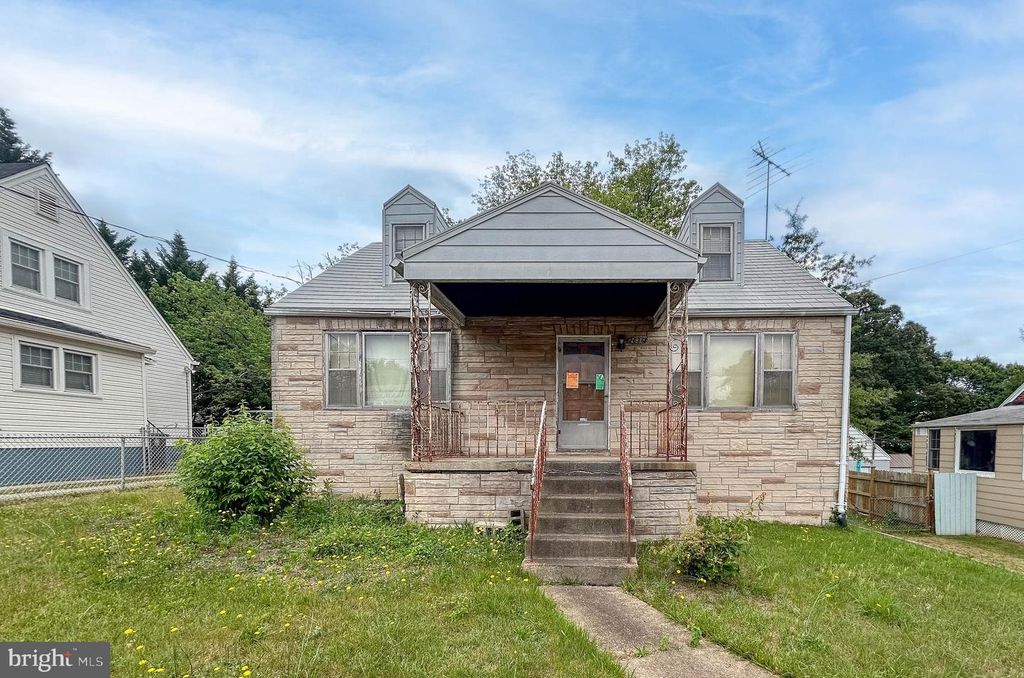 2636 PARKLAND DR, District Heights, MD 20747