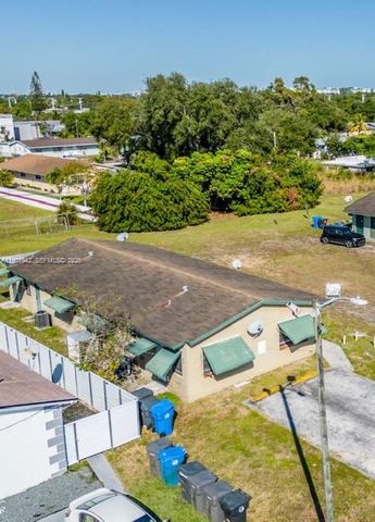 5701 SW 27th St, West Park, FL 33023