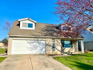 33036 Richard O Drive, Sterling Heights, MI 48310