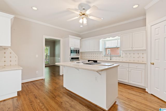 369 OAK TRACE, Hoover, AL 35244