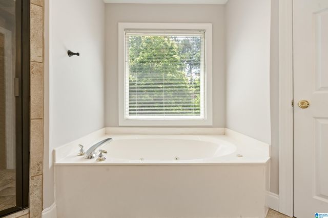 369 OAK TRACE, Hoover, AL 35244