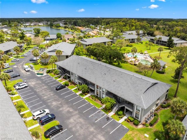 1208 Commonwealth CIR J 206, Naples, FL 34116