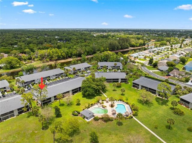 1208 Commonwealth CIR J 206, Naples, FL 34116