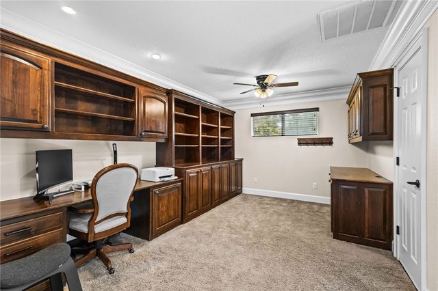6331 W Valley View Road, Rogers, AR 72758