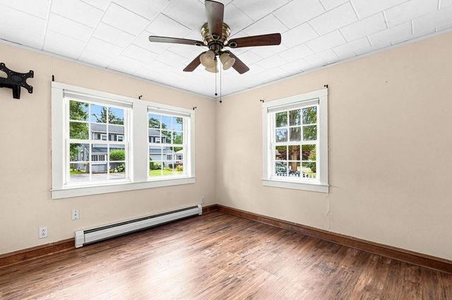 56 Hacker St, Fairhaven, MA 02719