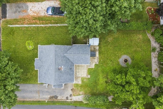 56 Hacker St, Fairhaven, MA 02719