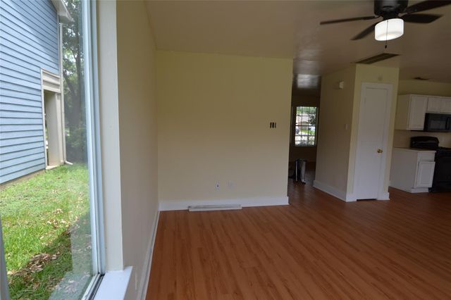 3811 E Traditions Court, Houston, TX 77082