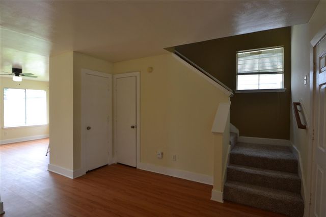 3811 E Traditions Court, Houston, TX 77082