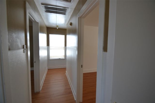 3811 E Traditions Court, Houston, TX 77082