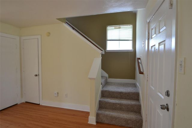3811 E Traditions Court, Houston, TX 77082