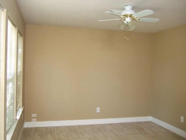 3811 E Traditions Court, Houston, TX 77082