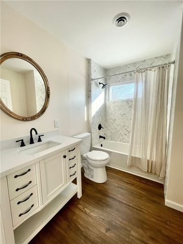 39 Elmhurst Circle, Aurelius, NY 13021