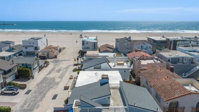 113 La Granada Street, Oxnard, CA 93035