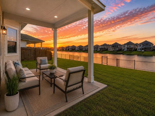 24702 Bastiani Canvas Lane, Katy, TX 77493