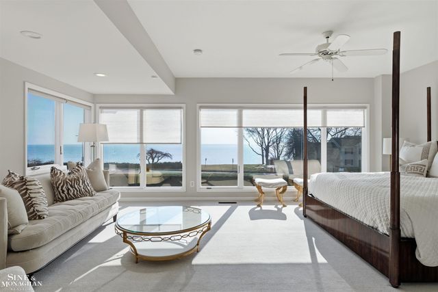 89 Lake Shore Road, Grosse Pointe Farms, MI 48236