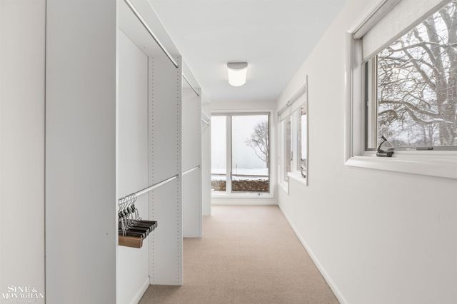 89 Lake Shore Road, Grosse Pointe Farms, MI 48236