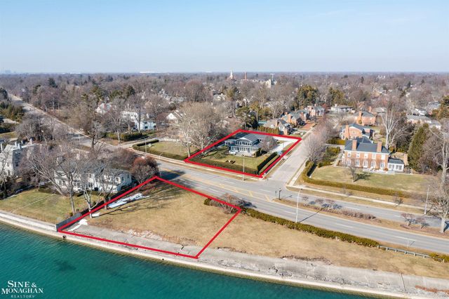 89 Lake Shore Road, Grosse Pointe Farms, MI 48236