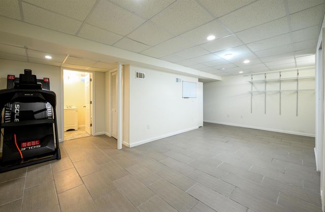 180 MOUNTAINVIEW AVE, Nutley, NJ 07110