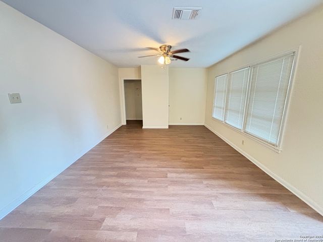 523 Weizmann, San Antonio, TX 78213