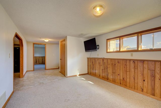 2854 Highway 65, Peace Twp, MN 55051