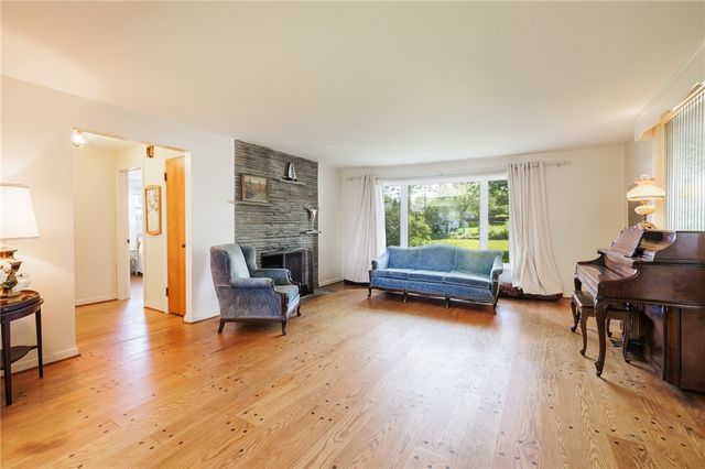 760 Beach Avenue, Rochester, NY 14612