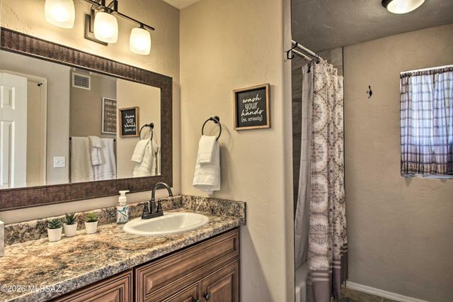 2761 N Dodge Boulevard, Tucson, AZ 85716