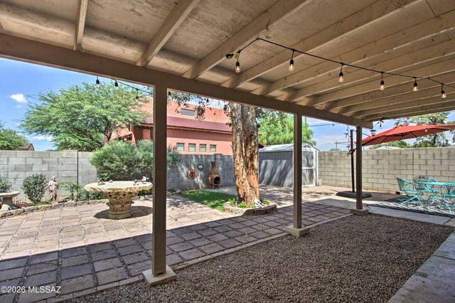 2761 N Dodge Boulevard, Tucson, AZ 85716
