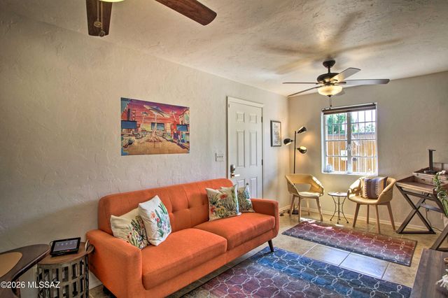 2761 N Dodge Boulevard, Tucson, AZ 85716