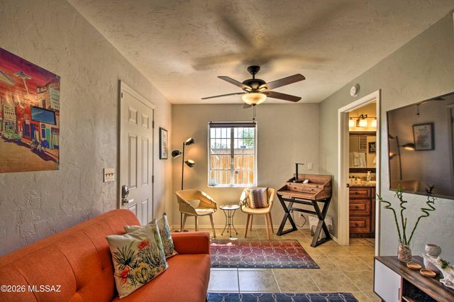 2761 N Dodge Boulevard, Tucson, AZ 85716