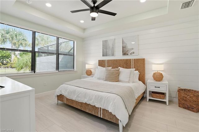 12330 Canal Grande DR, Fort Myers, FL 33913