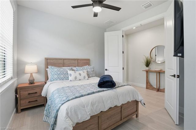 12330 Canal Grande DR, Fort Myers, FL 33913