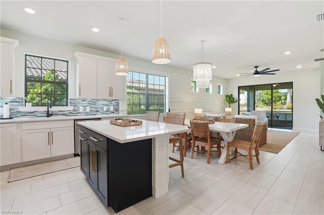 12330 Canal Grande DR, Fort Myers, FL 33913