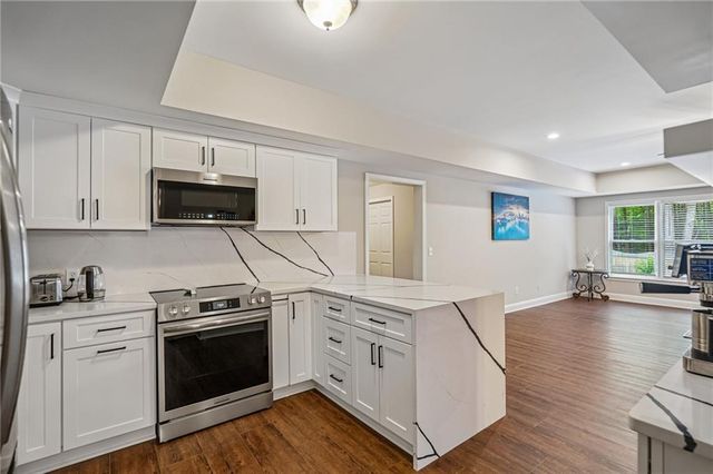 2919 Hidden Falls Drive, Buford, GA 30519
