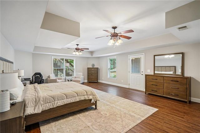 2919 Hidden Falls Drive, Buford, GA 30519