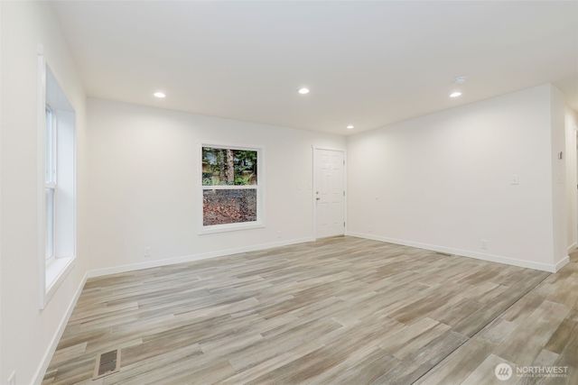 180 E Bridger Lane, Shelton, WA 98584